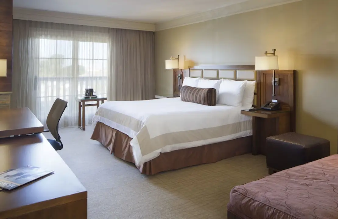 hotel-abrego